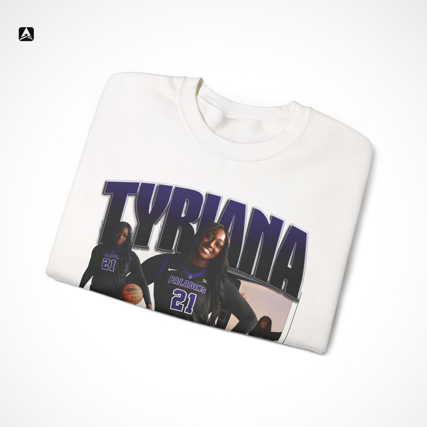 Tyriana Berry Graphic Crewneck