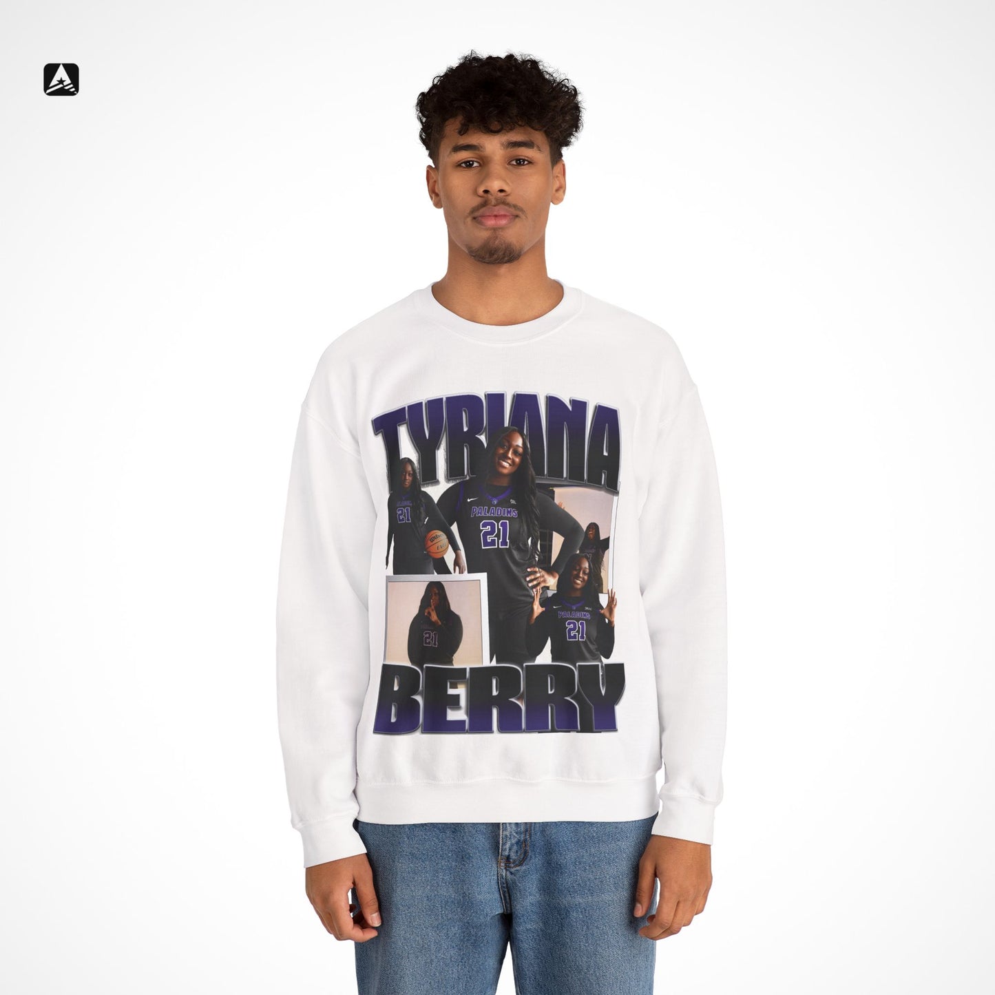 Tyriana Berry Graphic Crewneck
