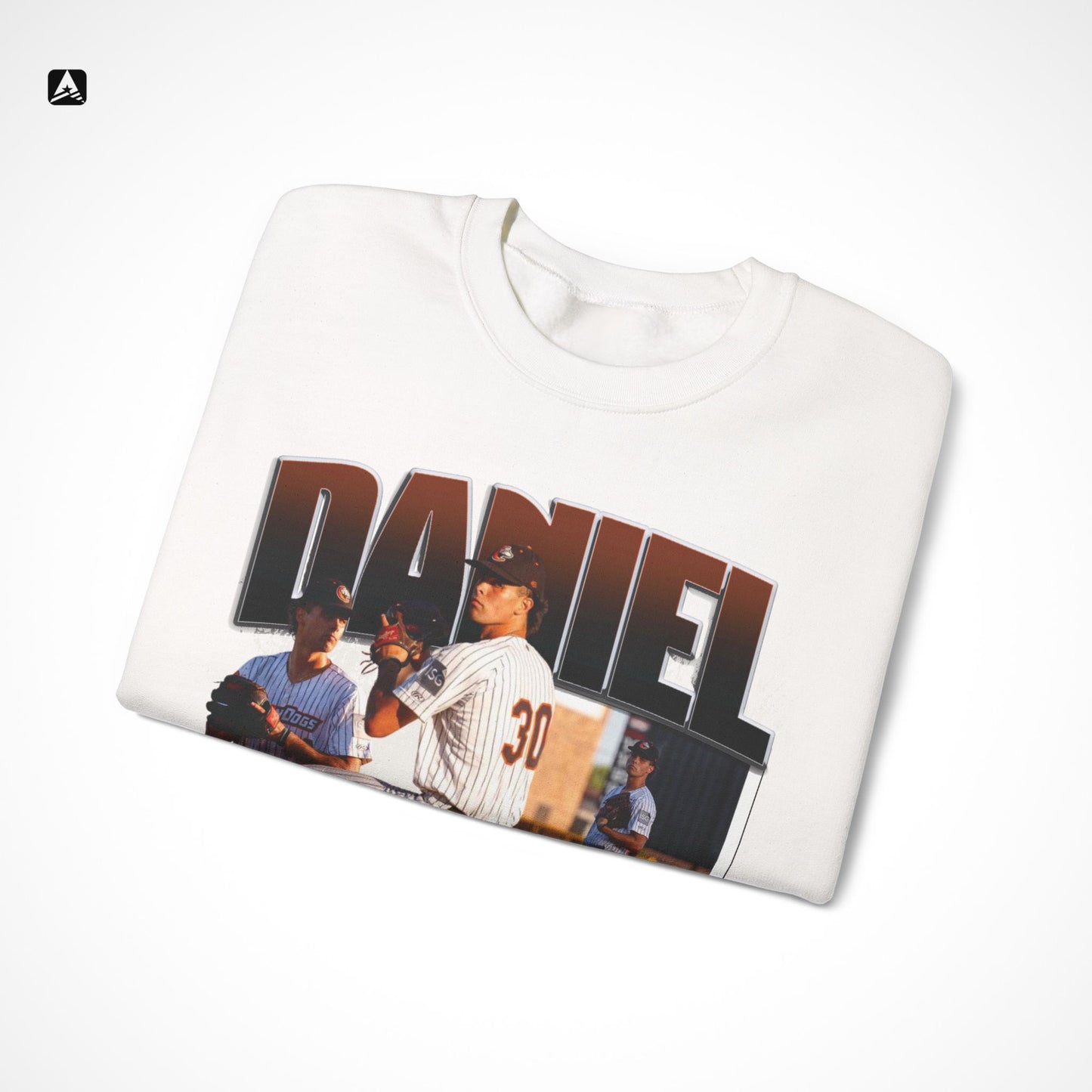 Daniel Quintero Graphic Crewneck